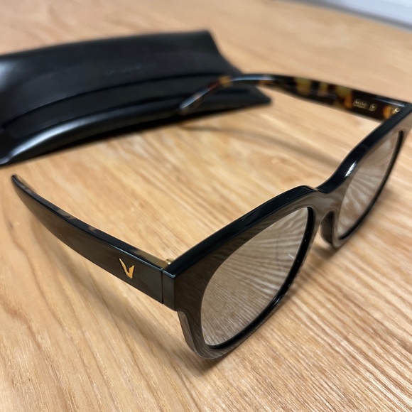 Gentle Monster Didi.di-01 Mirror Sunglasses - Picture 3 of 6